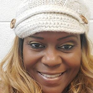 Meet your Posher, Brenda